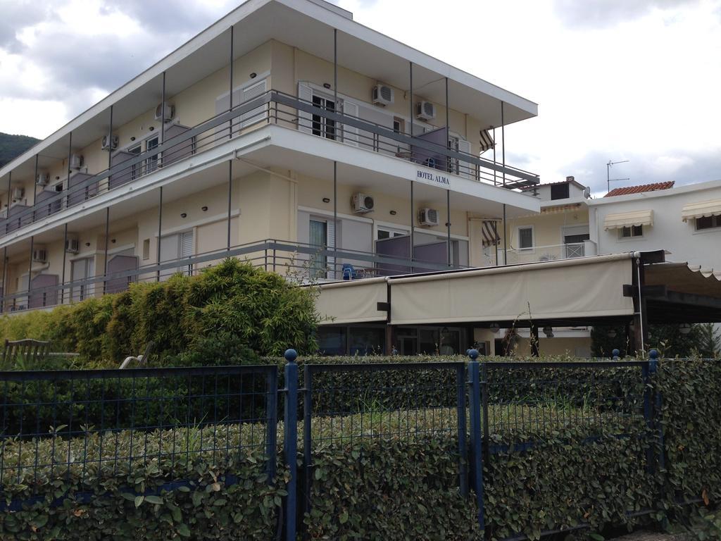 Alma Hotel Kamena Vourla Dış mekan fotoğraf